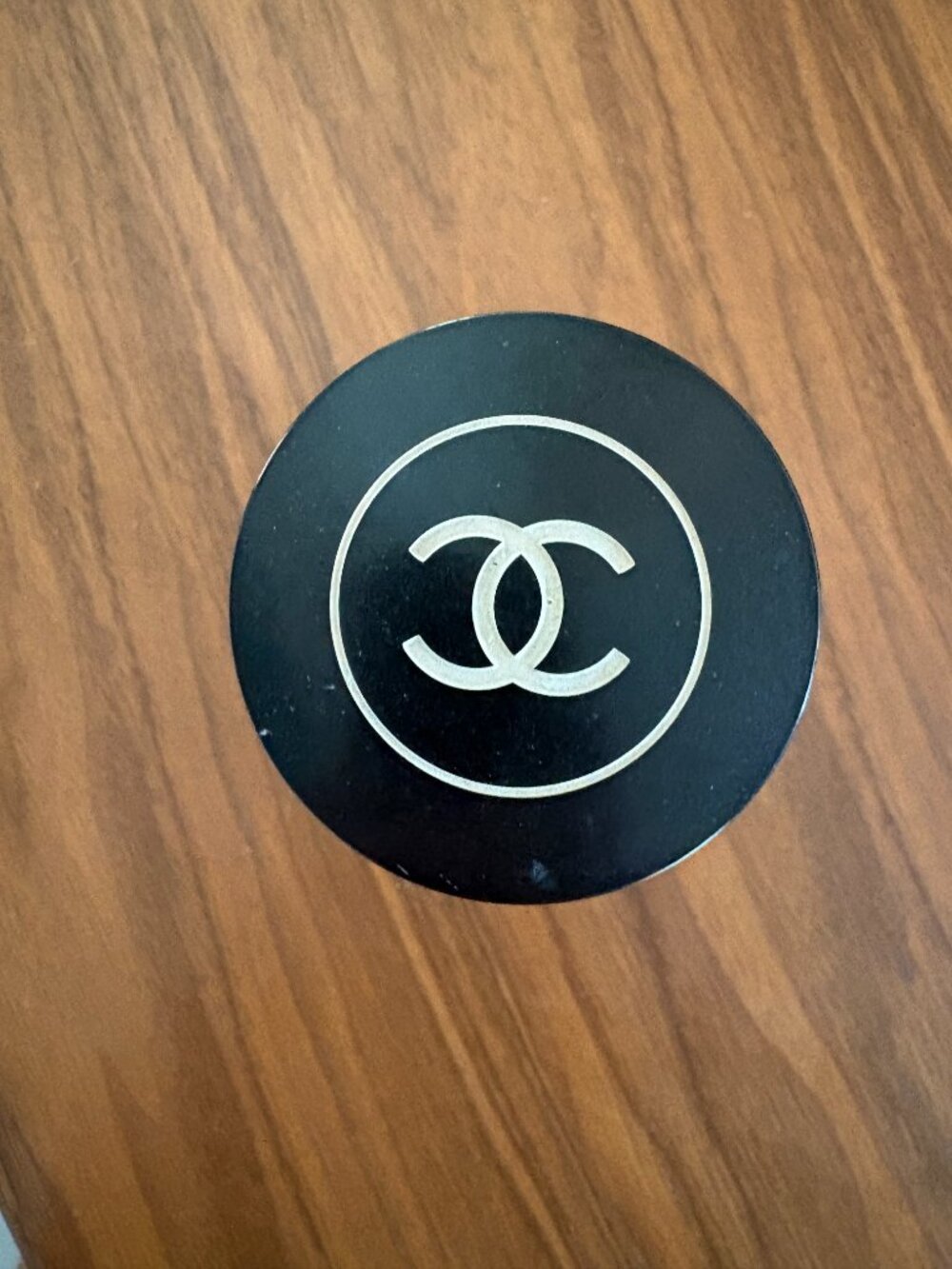 Collectible Chanel No. 5 bath powder plastic sprinkle container 1/4 full decor - Picture 4 of 6